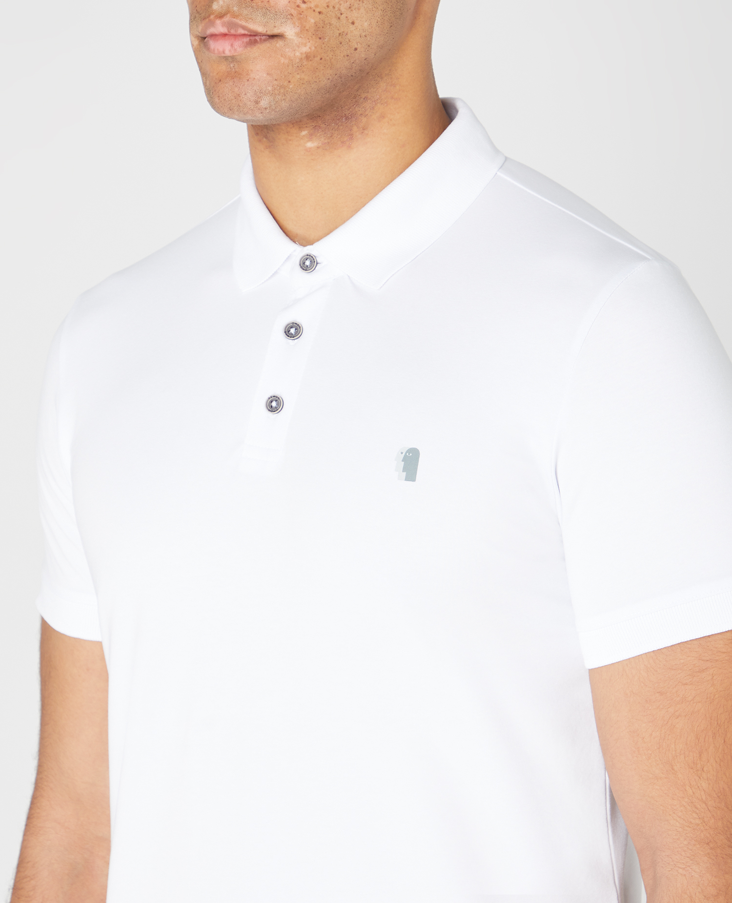 Remus Uomo Light Grey Short Sleeve 3 Button Polo Shirt - White - Hores ...