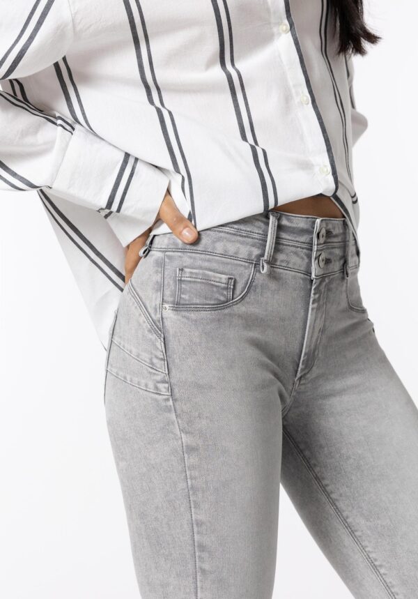 Tiffosi One Size Double-up Skinny High Waist Jeans - Image 4