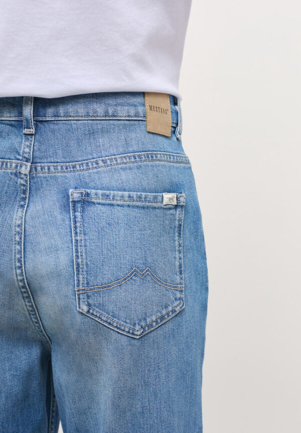 Mustang Charlotte Tapered Mom Fit - Image 4
