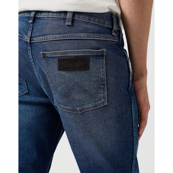 Wrangler Horizon Regular Boot Jeans - Old Habits - Image 3