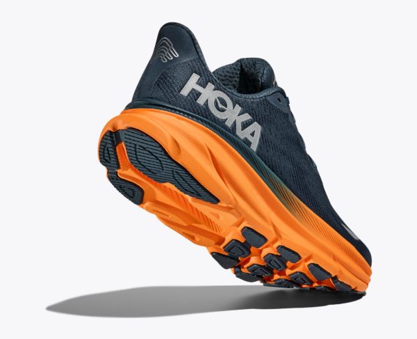 Hoka Clifton 9 GORE-TEX - Stormy skies / Orange zest - Image 5