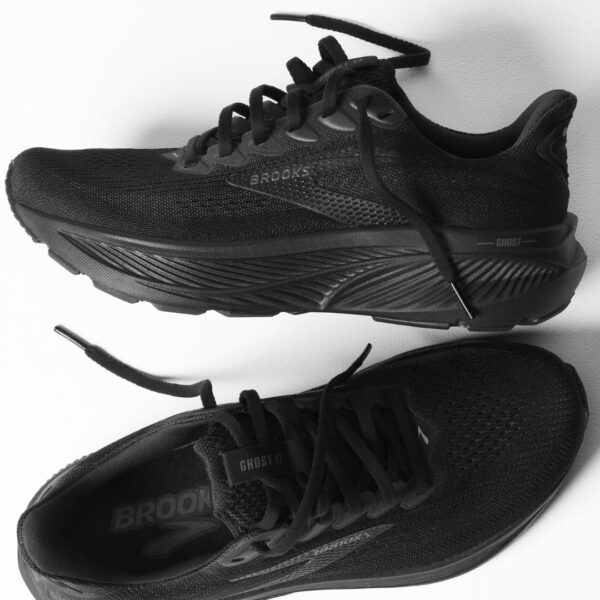Brooks Ghost 17 - Black/Black/Ebony - Image 3