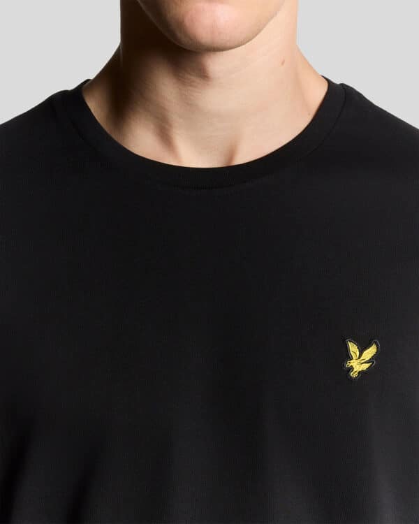 Lyle & Scott Cotton Crew Neck T-Shirt - Jet Black - Image 3