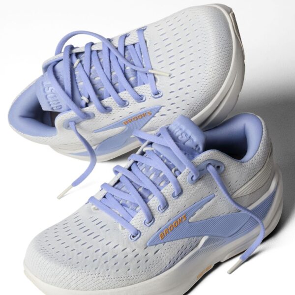 Brooks Ghost Max 3 - Coconut/Blue Heron/Orange - Image 2